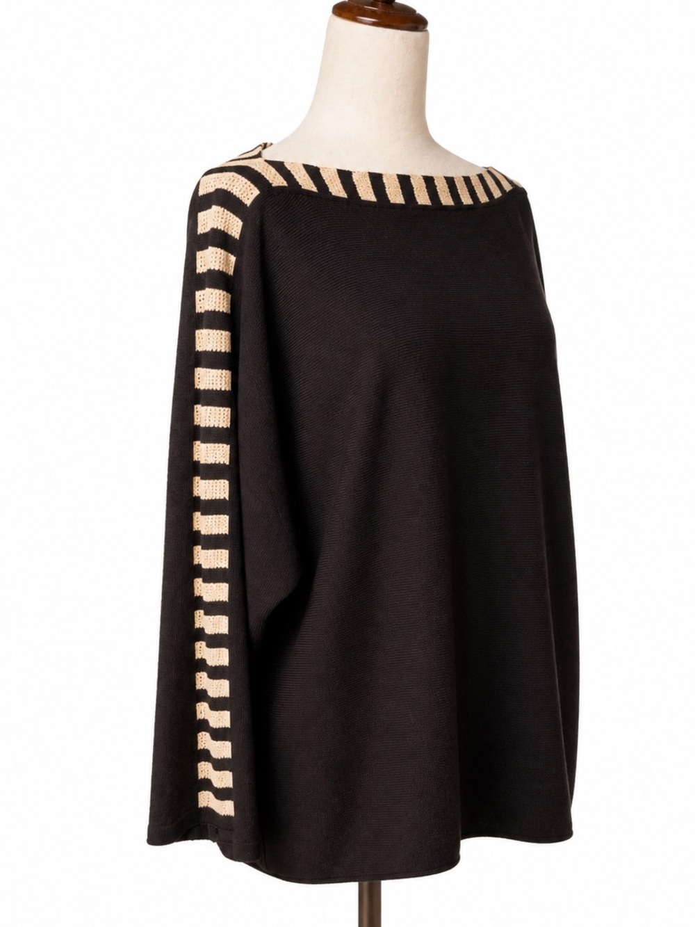 St. John navy and white striped sweater knit top- loose fit- modern design- L